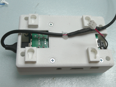 pitoucon_housing_ext